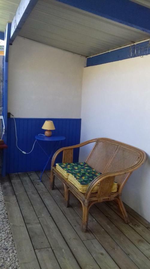 Le Petit Cottage Entre Village Et Mer Trelevern Exterior photo